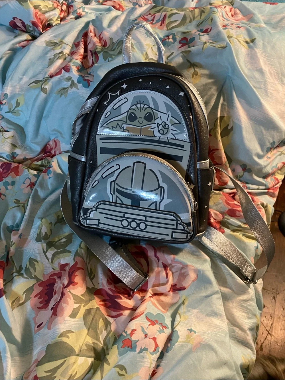 Mandalorian and grogu loungefly